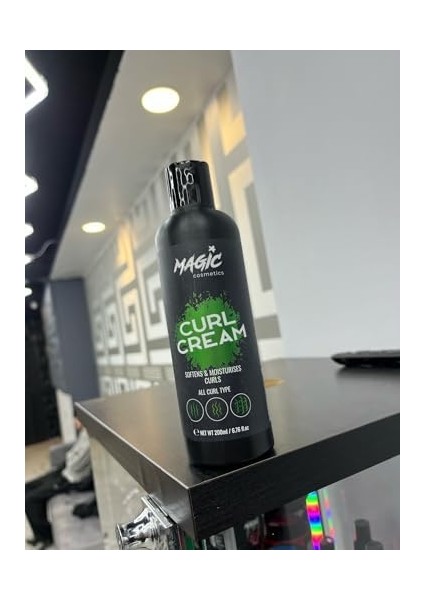 Magic Cosmetics Bukle Belirginleştirici Saç Bakım Kremi 200ML – Nemlendirici Formül – Kabarmayı Önler, Güçlü Tutuş, Parlaklık ve Hacim – Dalgalı ve Kıvırcık Saçlar Için Şekillendirici Curl Cream modelleri