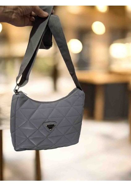 Shyne Kadın Kapitone Tasarım Şık Omuz Çanta fiyatları