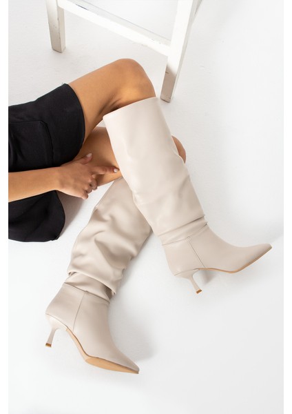 Diana Ekru Renkli Körüklü Ince Topuklu Sivri Burun Kadın Çizme