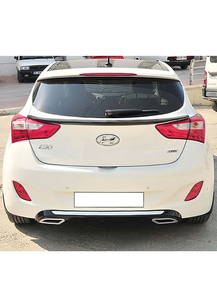 Hyundai I30 Difüzör (Plastik) 2012-2017 Parlak Siyah