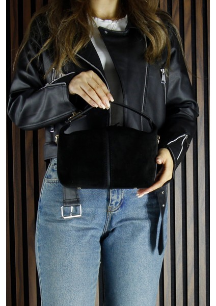 Siyah Hakiki Dana Süet Fermuarlı Askılı Iç Cepli Orta Boy Günlük Omuz Çantası