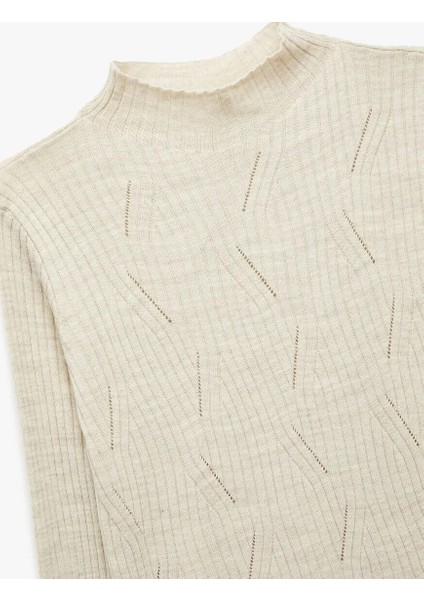 Regular Fit Hafif Dik Yaka Kadın Triko Kazak 6WAK90031HT modelleri