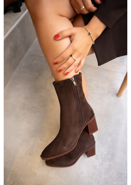 Chen Acı Kahve Süet Küt Burun Topuklu Bot modelleri