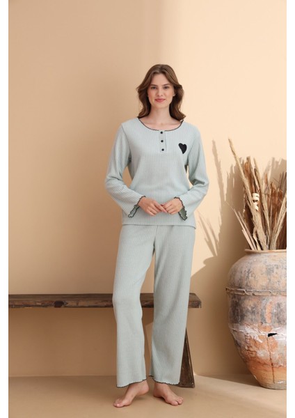 Yumuşak Dokulu Fitilli Kaşkorse Örme Pijama Takımı fiyatları