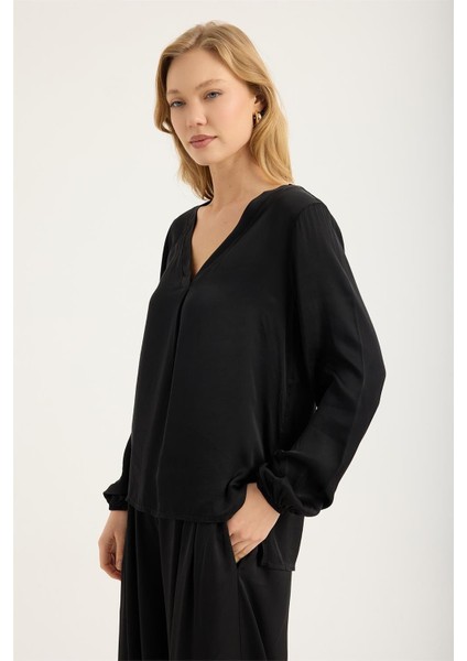 V Yaka Kolucu Lastikli Bluz fiyatları