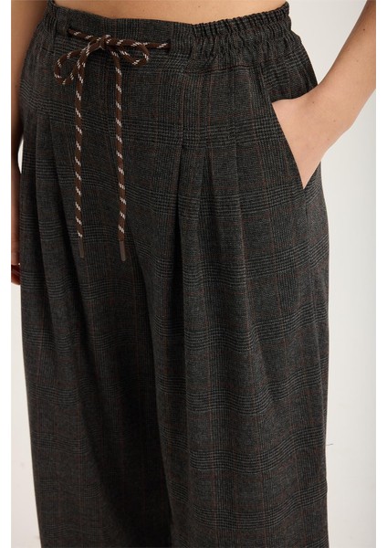 Ekose Bel Last Pantolon fırsatları