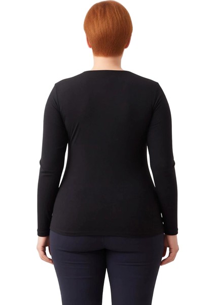 Kadın Büyük Beden Örme Bluz Zarif Asimetrik Yaka ve Metal Aksesuar Detayı Kaliteli Şık Rahat fiyatları