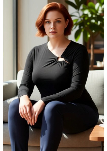 Kadın Büyük Beden Örme Bluz Zarif Asimetrik Yaka ve Metal Aksesuar Detayı Kaliteli Şık Rahat fırsatları