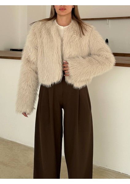Astarlı ve Kancalı Şık Kürk Mont fırsatları