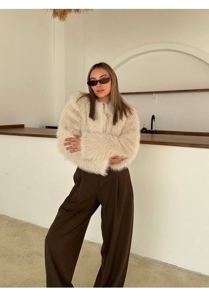 Astarlı ve Kancalı Şık Kürk Mont fiyatları