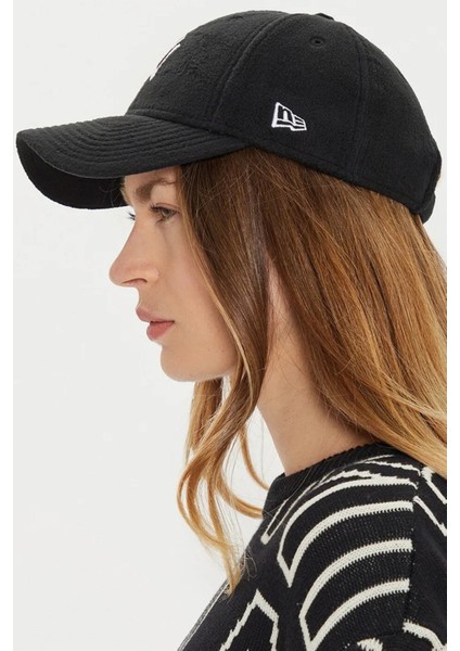 Cosy 9forty New York Yankees Adjustable Cap Unisex Polar Şapka Siyah fiyatları