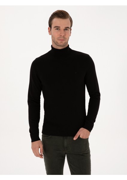 Erkek Siyah Slim Fit Balıkçı Yaka Pamuk Karışımlı Basic Triko Kazak 50318678-VR046