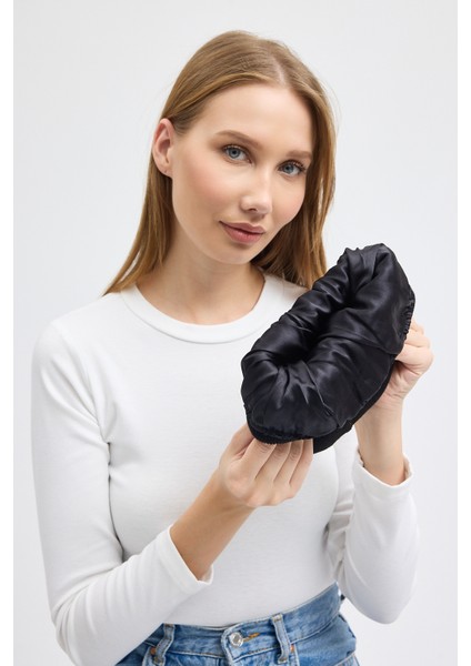 %,100 Ipek Astarlı Bere + 2 adet saf ipek toka modelleri