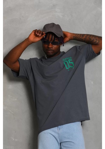 Unisex Oversize Baskılı Bisiklet Yaka T-Shirt - Füme fiyatları