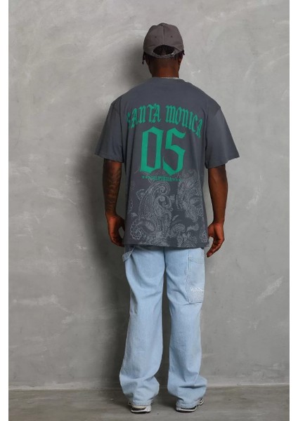 Unisex Oversize Baskılı Bisiklet Yaka T-Shirt - Füme modelleri