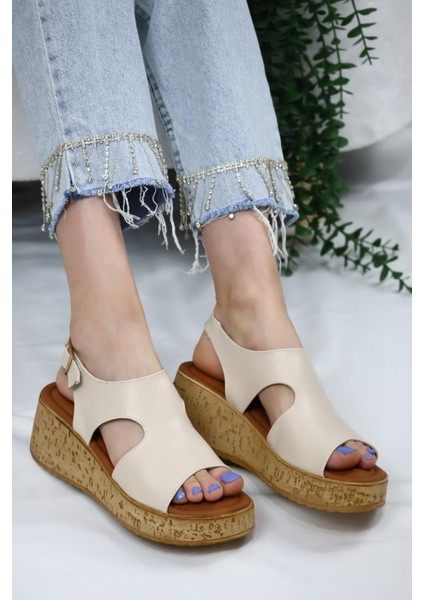 Kadın Elena Mantar Taban Ortopedik Sandelet Bej fiyatları