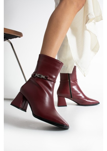 Pedro Bordo Renkli Yandan Toka Detaylı Kalın Ökçeli Kadın Bot fiyatları