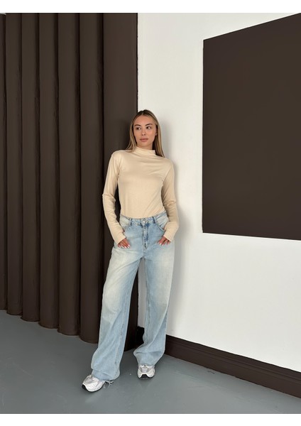 Kadın Parmak Detaylı Body indirimleri