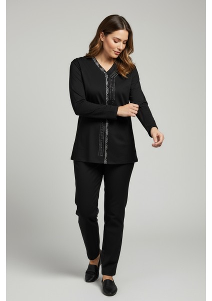 Kadın Önü Kapalı Düğme Detaylı Taşlı Nergis Mevsimlik Bluz fiyatları