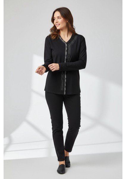 Kadın Önü Kapalı Düğme Detaylı Taşlı Nergis Mevsimlik Bluz indirimleri
