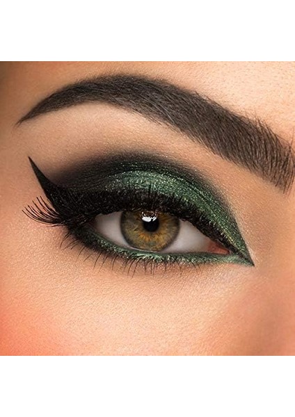 Kiko Milano Göz Farı - Glitter Shower Eyeshadow 05 Enchanted Forest 8025272641388 (05 Enchanted Forest) fiyatları