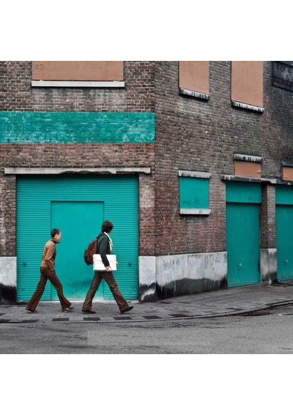 Gereksiz Şeyler Yüzyüzeyken Konuşuruz Akustik Travma Siyah Plak