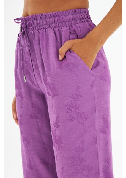 Jakarlı Kumaş Çiçek Desenli Rahat Kalıp Pantolon fiyatları