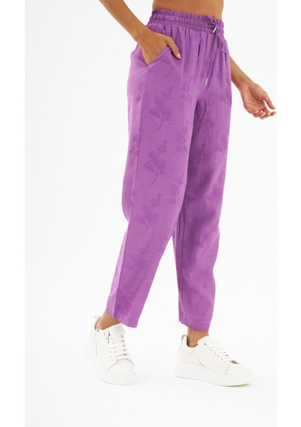 Jakarlı Kumaş Çiçek Desenli Rahat Kalıp Pantolon modelleri