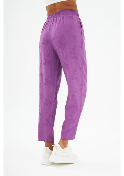 Jakarlı Kumaş Çiçek Desenli Rahat Kalıp Pantolon