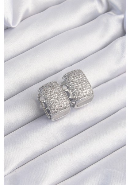 Pirinç Gümüş Renk Zirkon Taşlı Minimal Halka Küpe