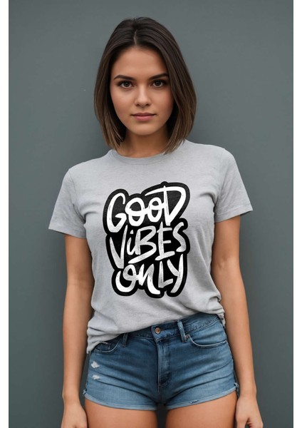 Good Vibes Only Baskılı Kadın Slimfit Tişört - Gri Melanj