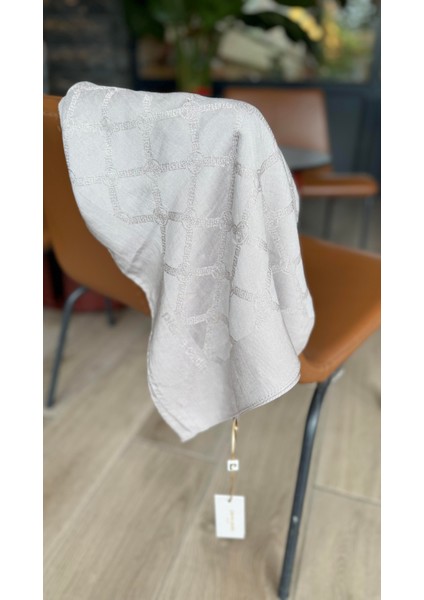 Monogram Şal Açık Gri fiyatları