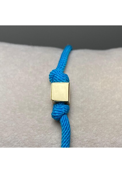 14 Ayar Altın Mavi Ipli Küp Bileklik