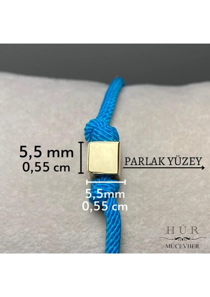 14 Ayar Altın Mavi Ipli Küp Bileklik modelleri