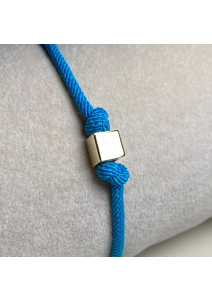 14 Ayar Altın Mavi Ipli Küp Bileklik indirimleri