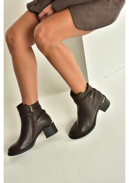 V555258003 Kahverengi Hakiki Deri Kalın Topuklu Kadın Bot modelleri