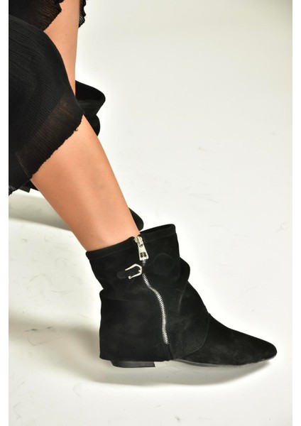 V380518102 Siyah Süet Düz Taban Fermuar Detaylı Kadın Bot fiyatları