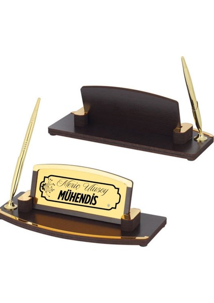 Mühendislere Özel Ahşap ve Metal Detaylı Kalemli Masa Isimliği – Kişiye Özel Ofis Hediyesi
