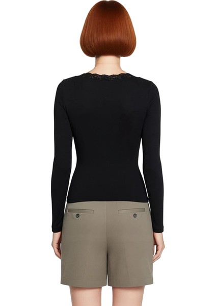 Kadın V Yaka Uzun Kollu Dantel Detaylı Esnek Örme Kaliteli Şık Rahat Modern Zarif Günlük fırsatları