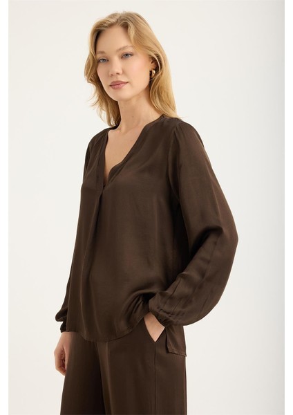 V Yaka Kolucu Lastikli Bluz fiyatları