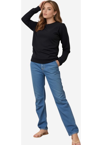Kadın Regular Fit Yuvarlak Yakalı Sweatshirt
