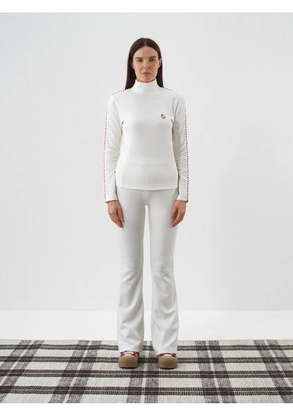 Kadın Ekru Modal Dokulu Regular Fit Uzun Kollu Tişört fiyatları