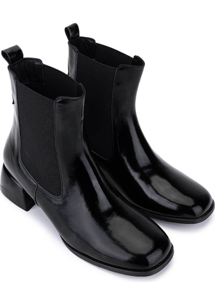 Kadın Hakiki Deri Siyah Rugan Topuklu Bot 1120 615 Bn Bot SK25-26 Sıyah Rugan fiyatları