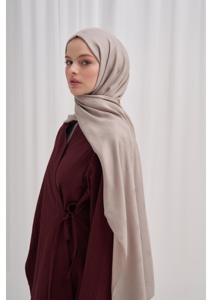 Monogram Jakar Italyan Ipekli Şal Füme fırsatları