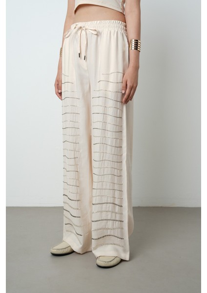 Kadın Yatay Şerit Taş Işlemeli Düz Renk Beli Lastikli Bol Paça Pantolon modelleri