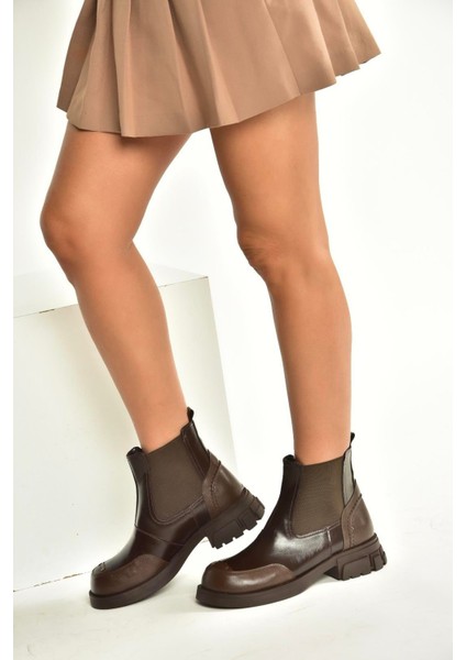 V312402609 Kahverengi Kalın Tabanlı Lastik Detaylı Kadın Bot fiyatları