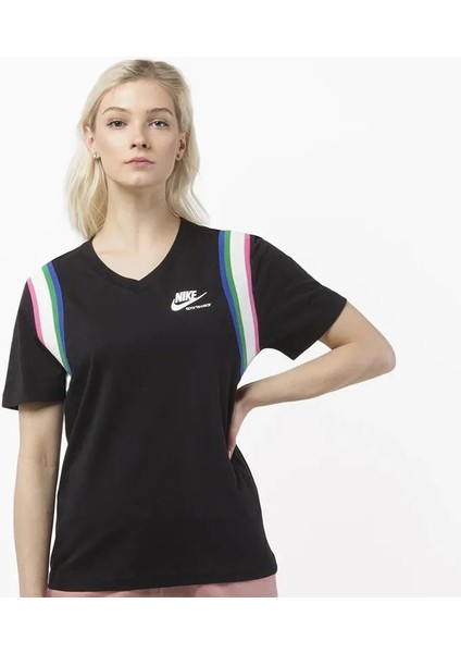 Bayan T Shirt CU5885-010 fiyatları