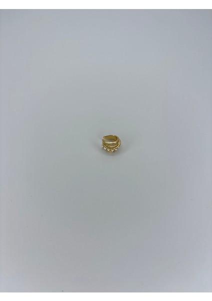 Beş Sıra Parlak Taş Detaylı Incili ve Yıldızlı Gold Earcuff