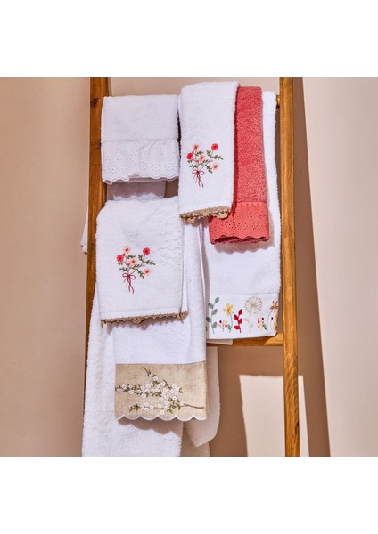Soft Granny Summer Çiçek Nakışlı Yüz Havlusu - Ekru - 50X90 cm fiyatları
