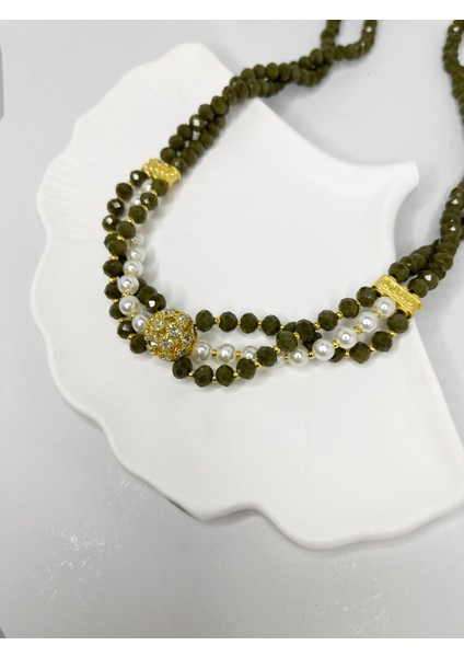 Yeşil Kristal ve Inci Detaylı Kolye fiyatları